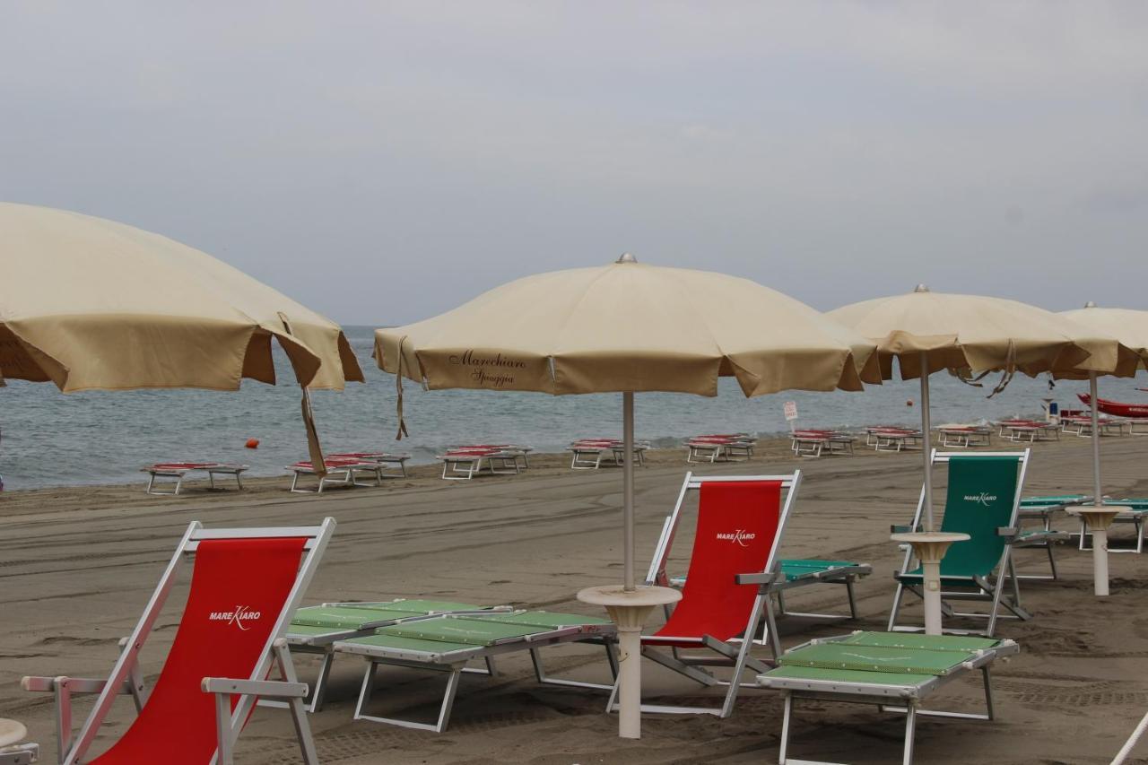 Appartamento Via Dei Fabbri Navali Ostia Buitenkant foto
